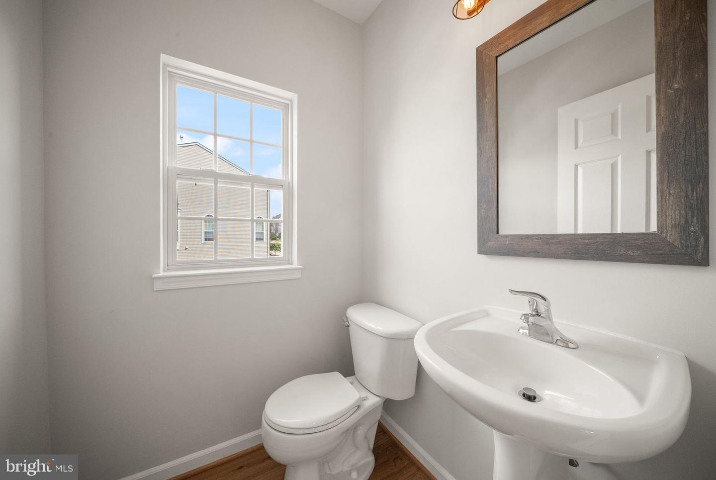 25421 Peaceful Ter Property Photo 27
