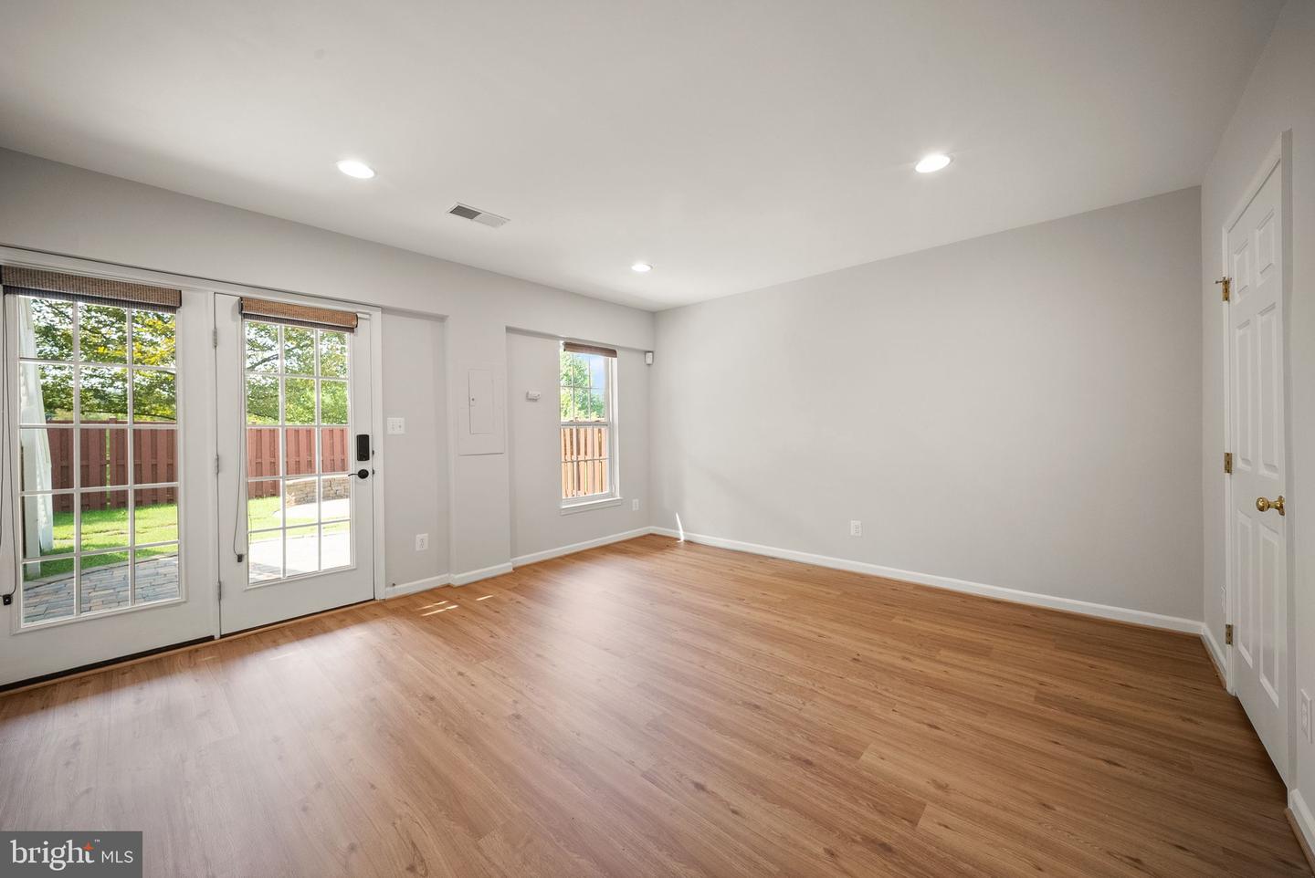 25421 Peaceful Ter Property Photo 44