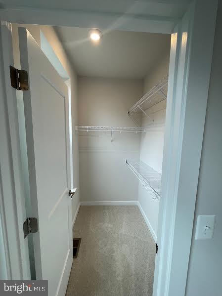 43805 Middleway Terrace Property Photo 17
