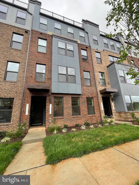 43805 Middleway Terrace Property Photo 38