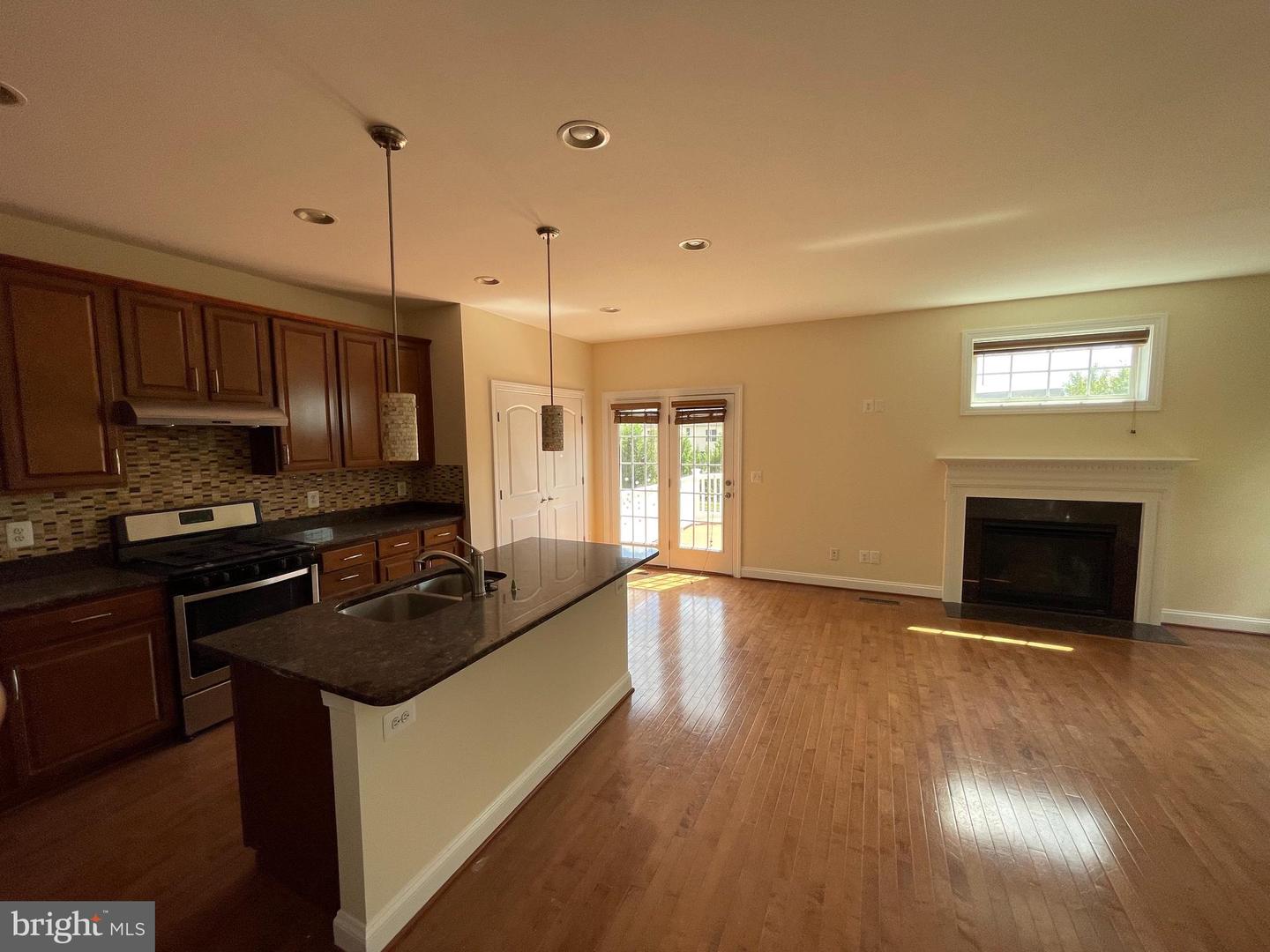 42751 Puller Ter Property Photo 10