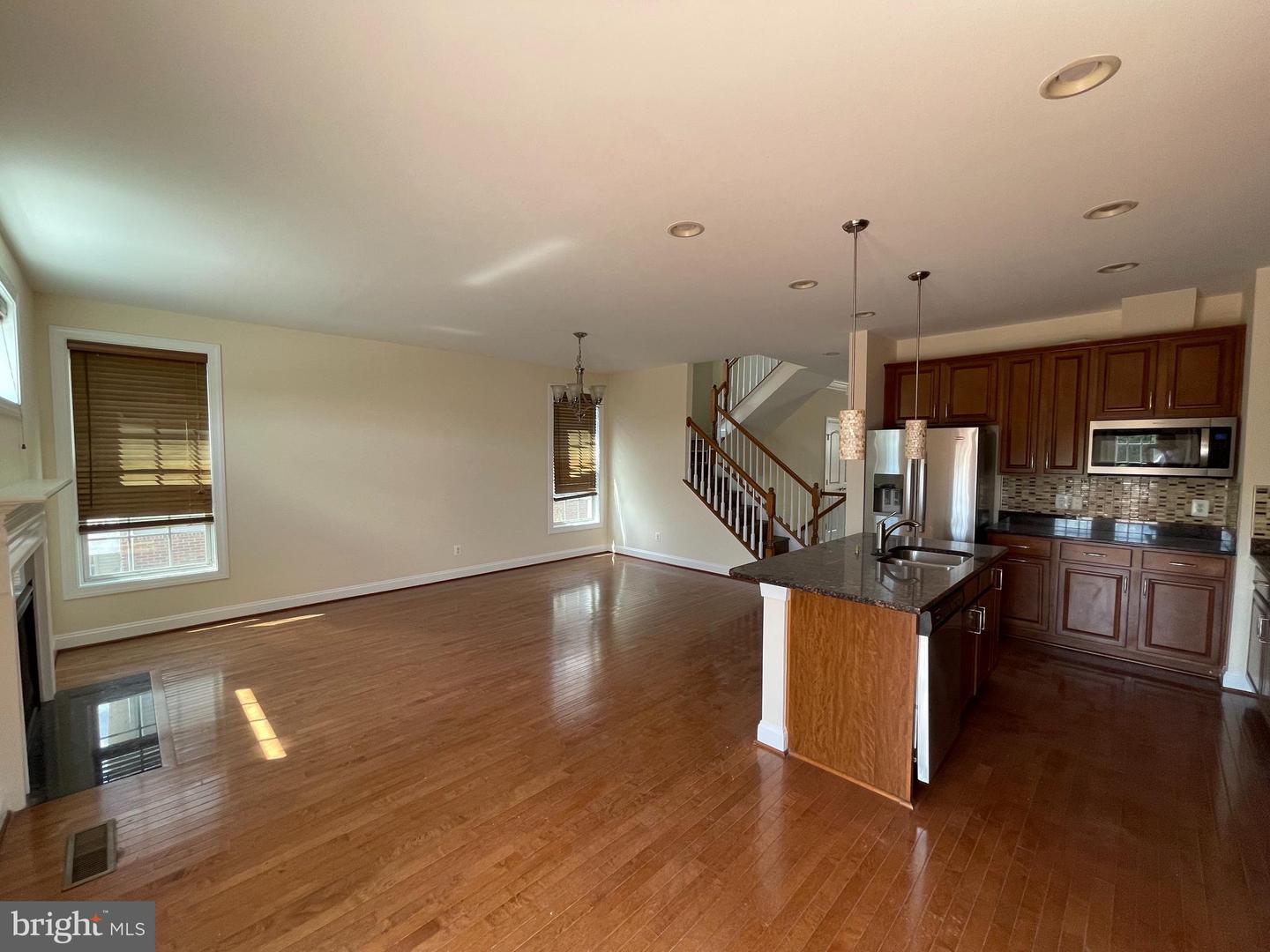 42751 Puller Ter Property Photo 11
