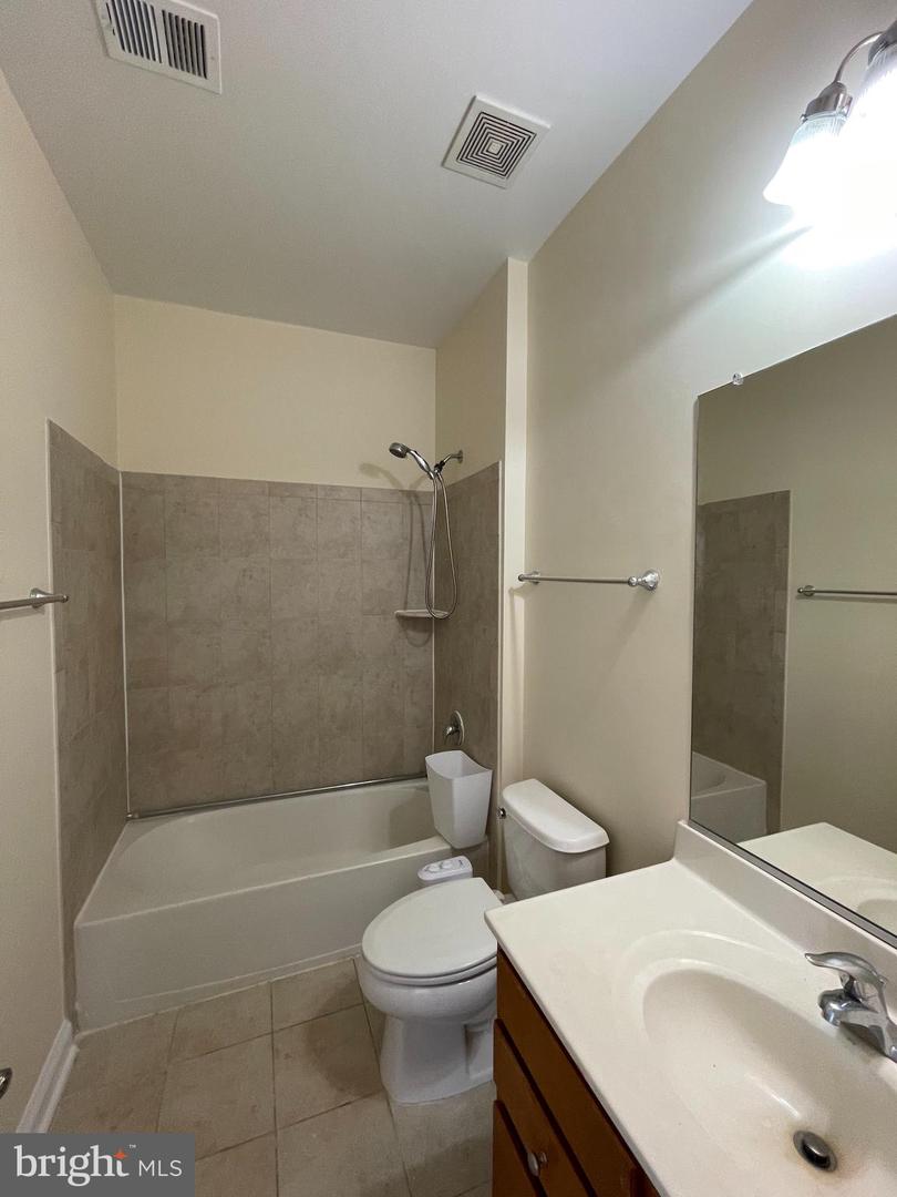 42751 Puller Ter Property Photo 17