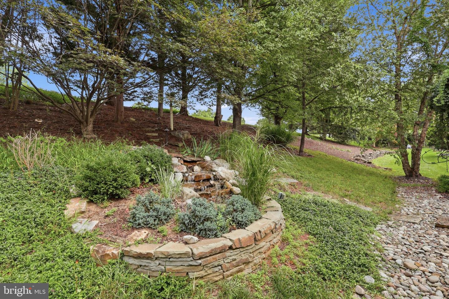 43332 Sugarbush Ct Property Photo 40