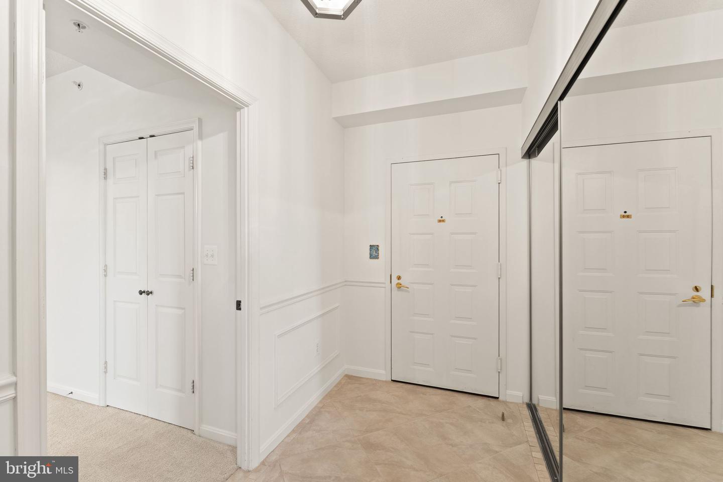 19355 Cypress Ridge Ter #310 Property Photo 16