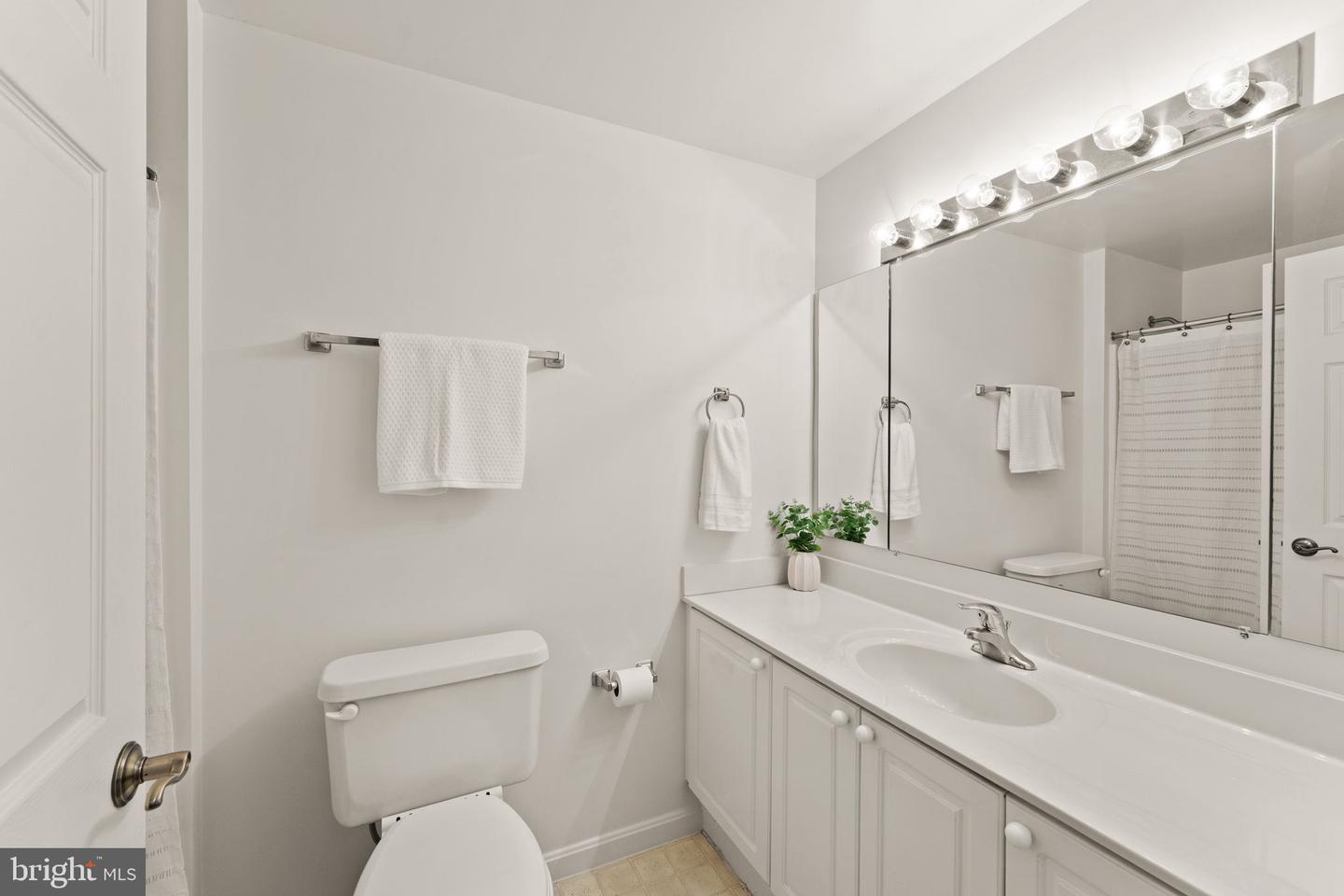 19355 Cypress Ridge Ter #310 Property Photo 44