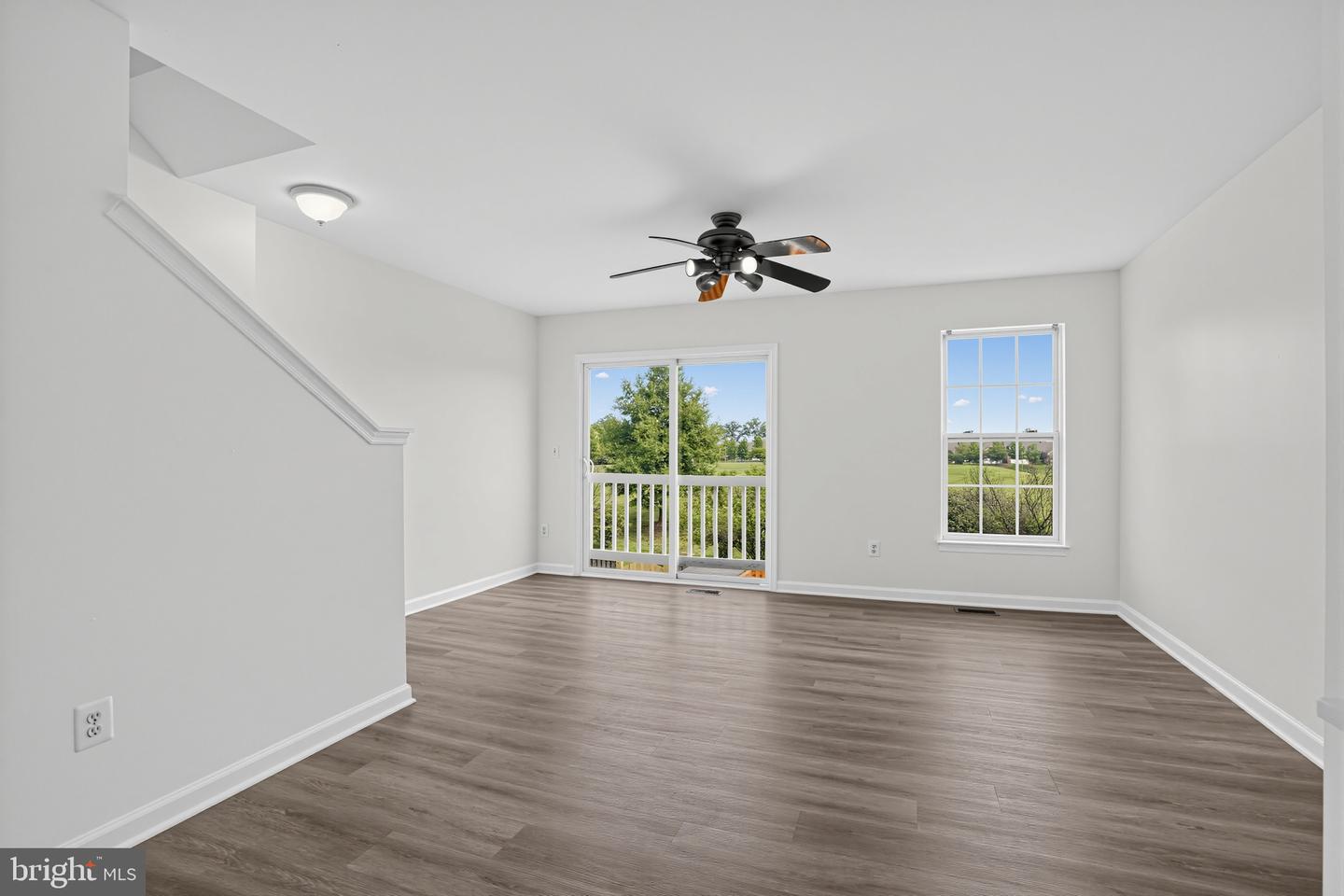 20970 Killawog Ter Property Photo 5