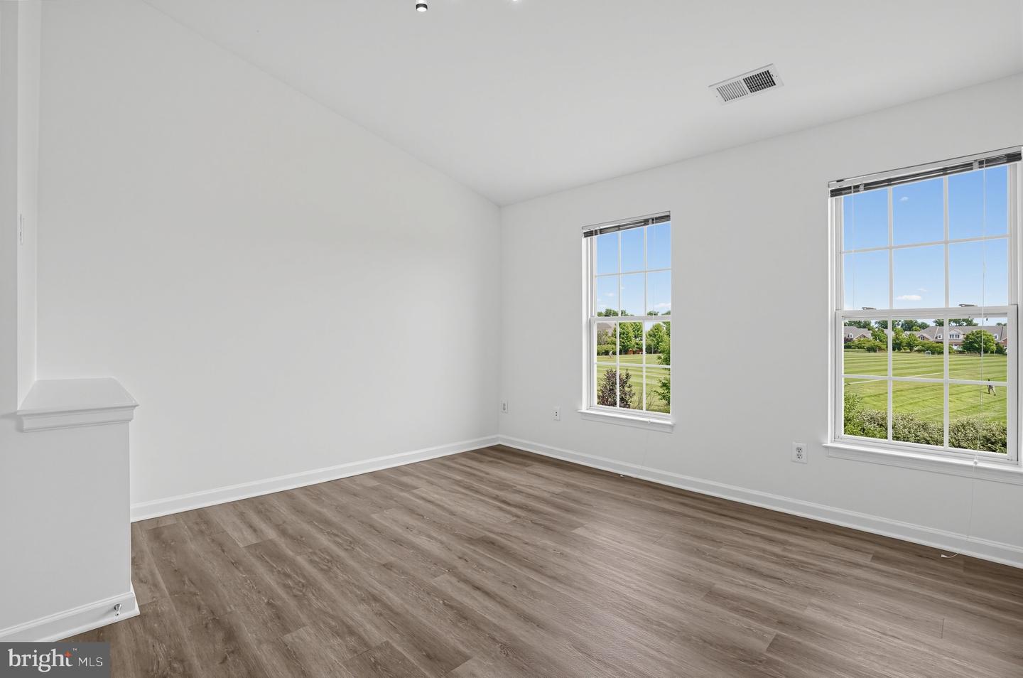 20970 Killawog Ter Property Photo 20