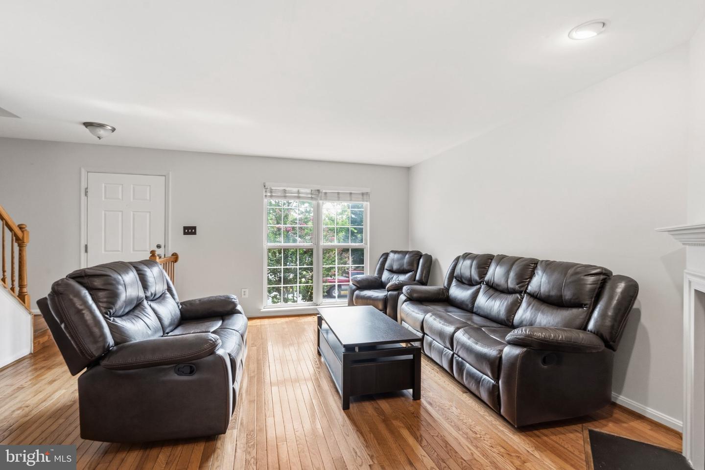 45547 Hutchens Sq Property Photo 17