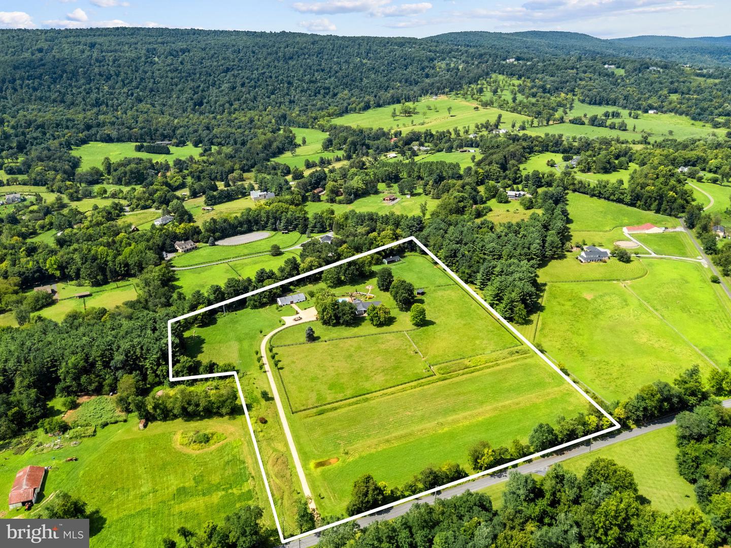 34994 Williams Gap Rd Property Photo 3