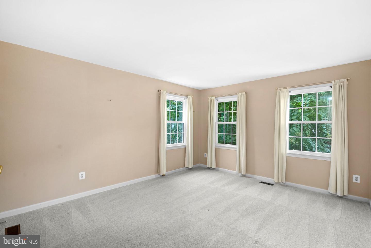 12 Teasdale Ct Property Photo 33