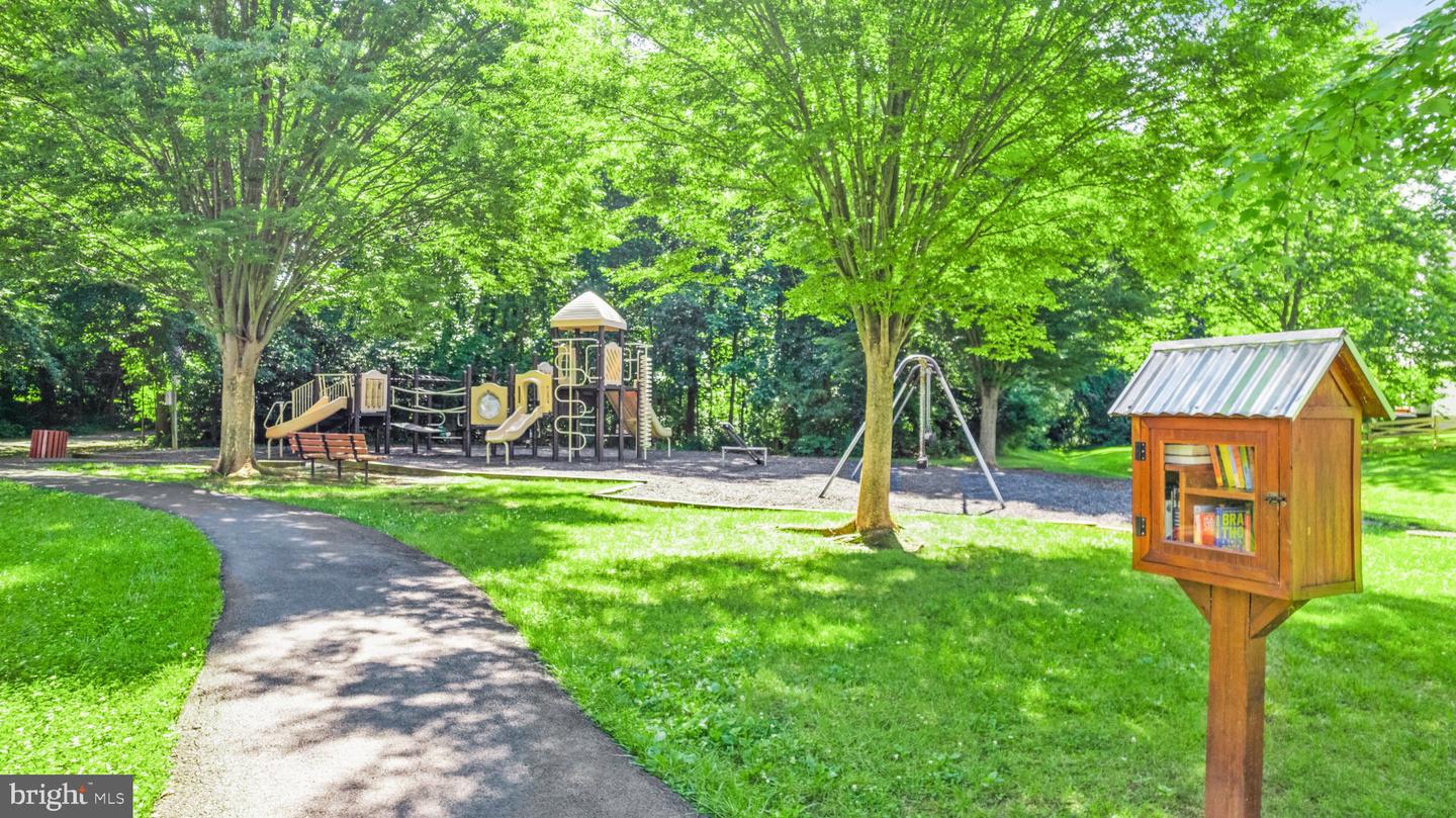 12 Teasdale Ct Property Photo 48