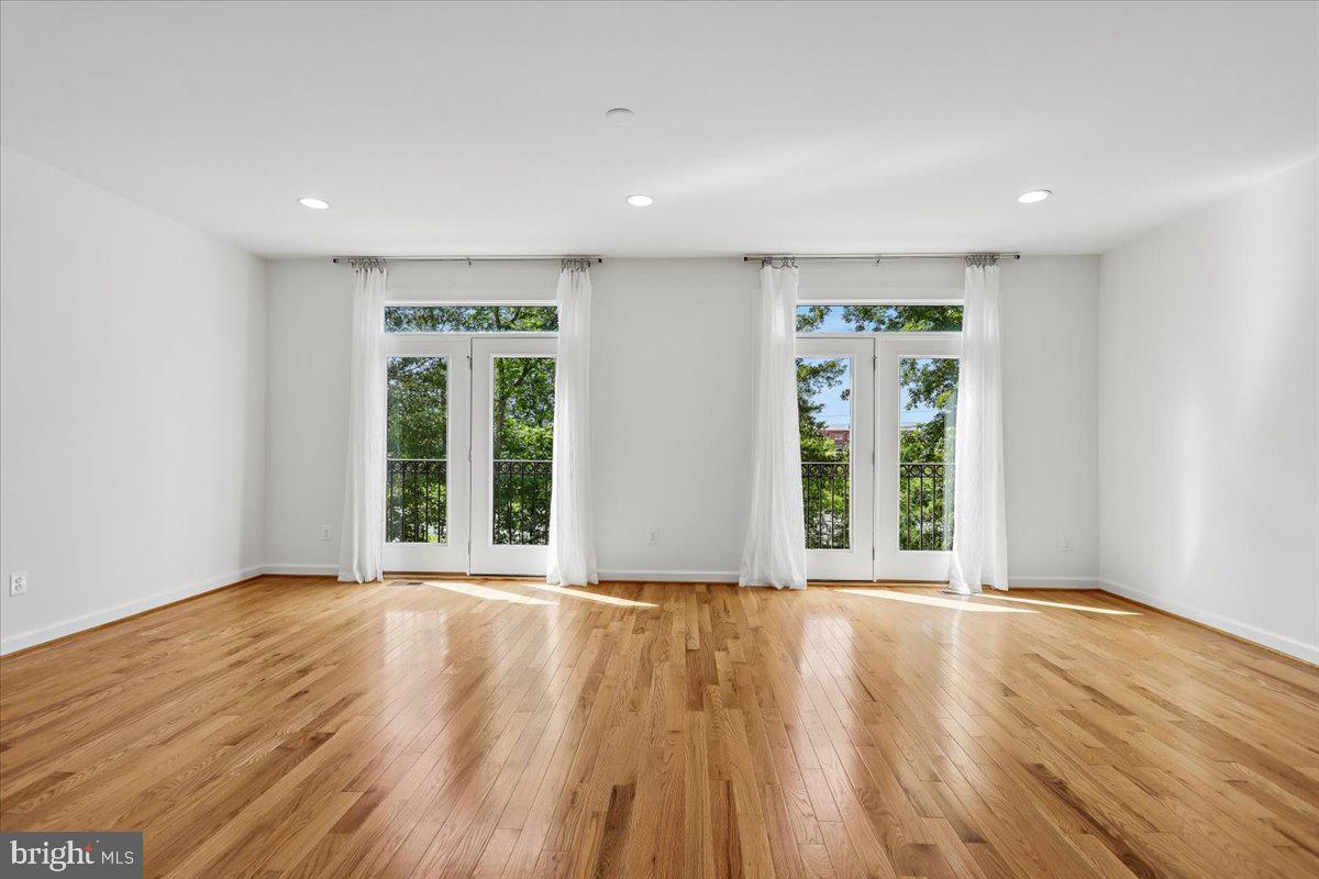 22339 Trailview Crossing Ter Property Photo 13