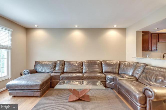 46809 Ironstone Ter Property Photo 6