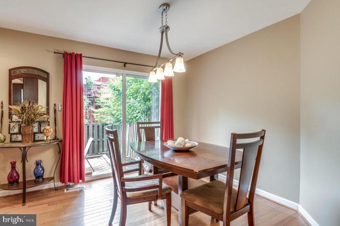 46809 Ironstone Ter Property Photo 8
