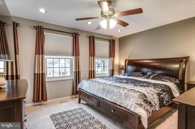 46809 Ironstone Ter Property Photo 18