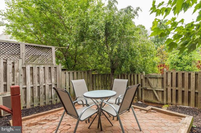 46809 Ironstone Ter Property Photo 25