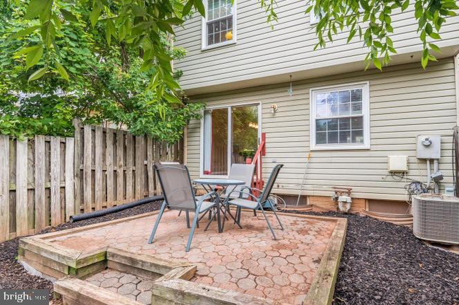 46809 Ironstone Ter Property Photo 26
