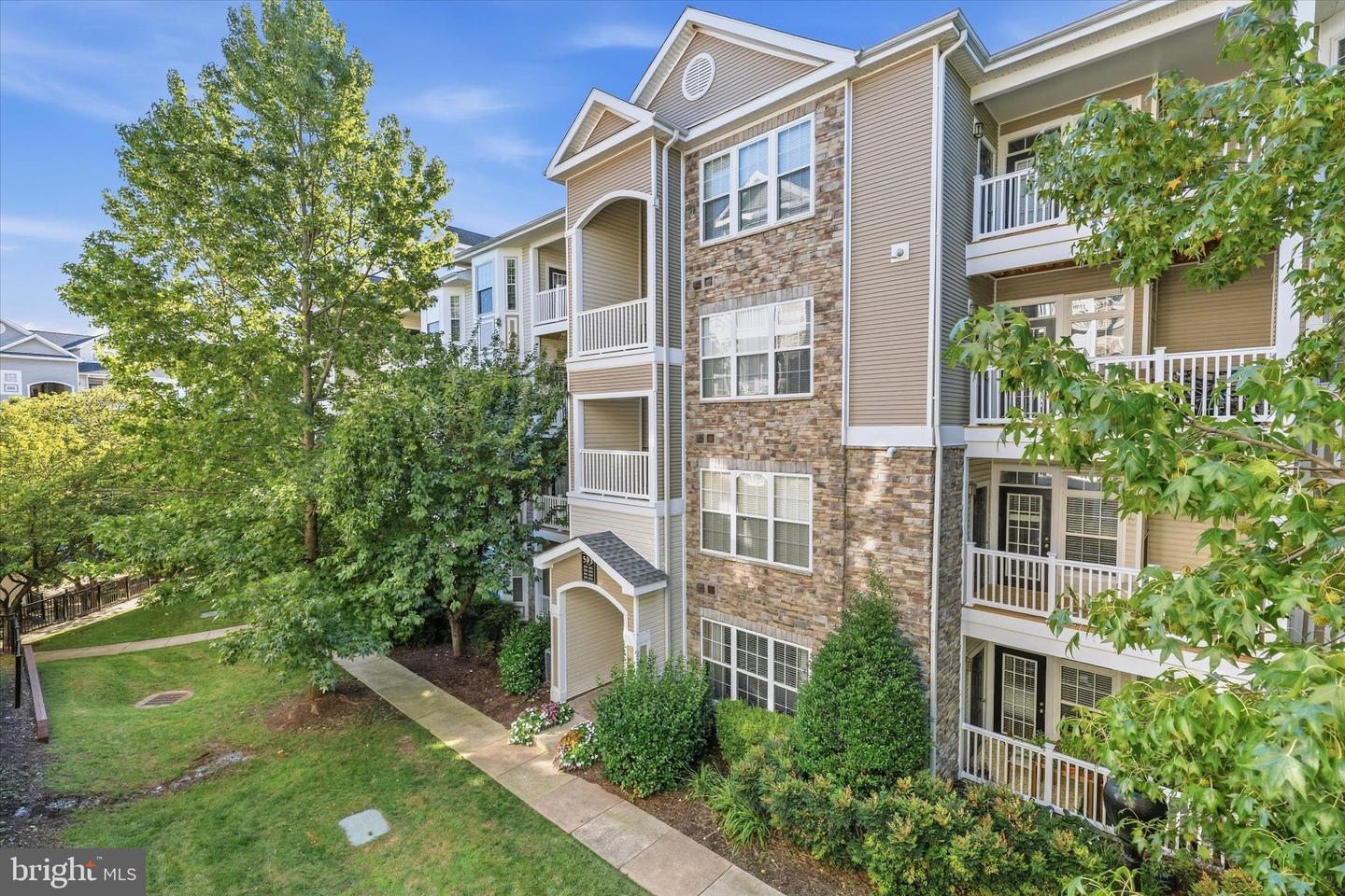 503 Sunset View Ter Se #404 Property Photo 26