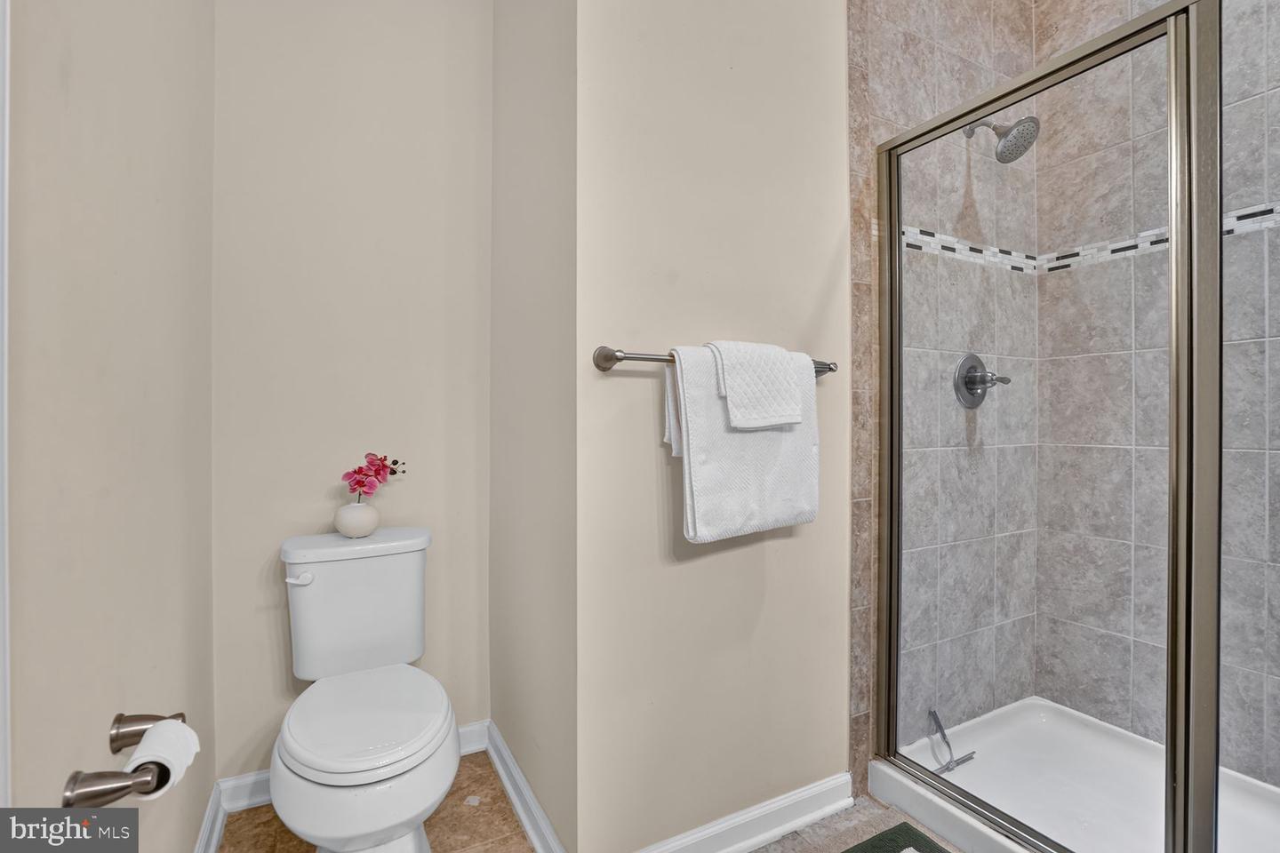 42284 Tackroom Ter Property Photo 17