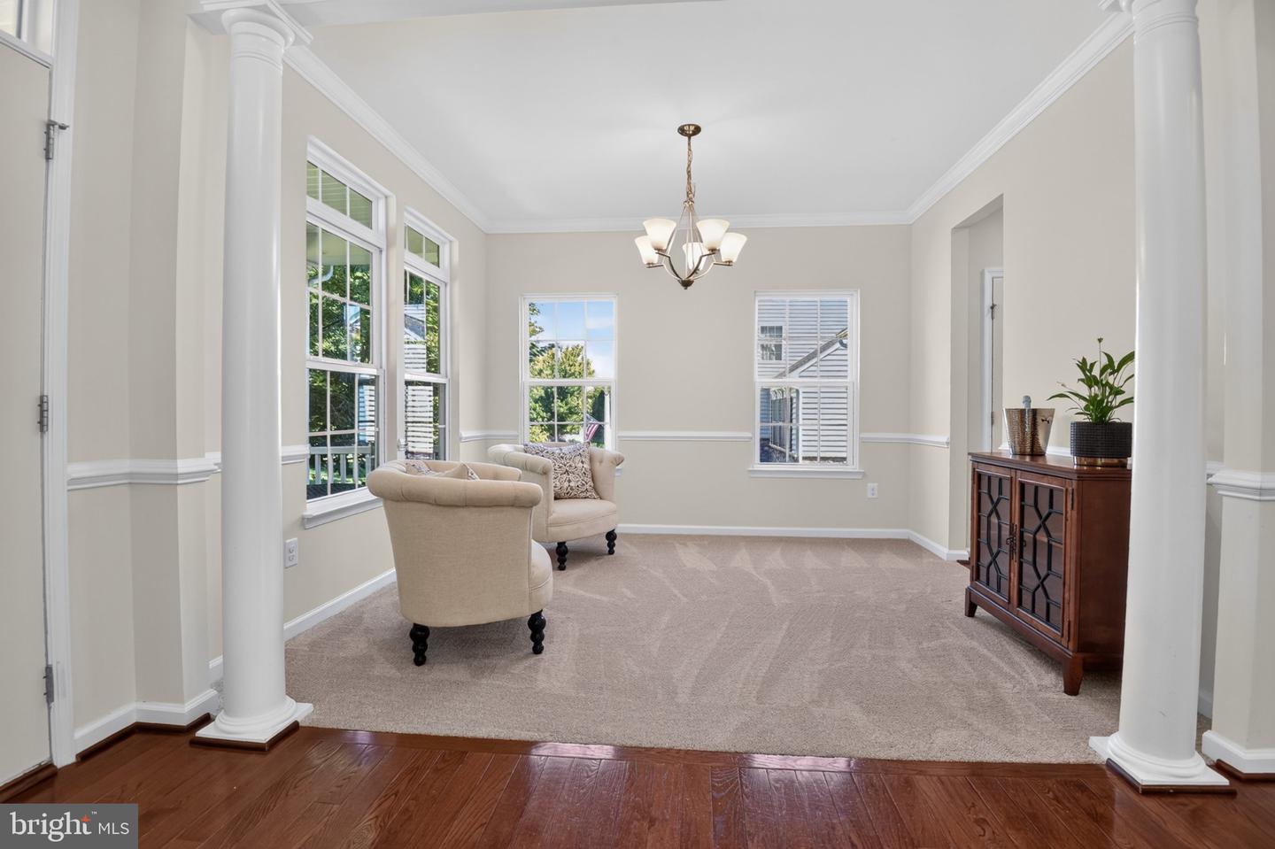 8 Wood Aster Ln Property Photo 8