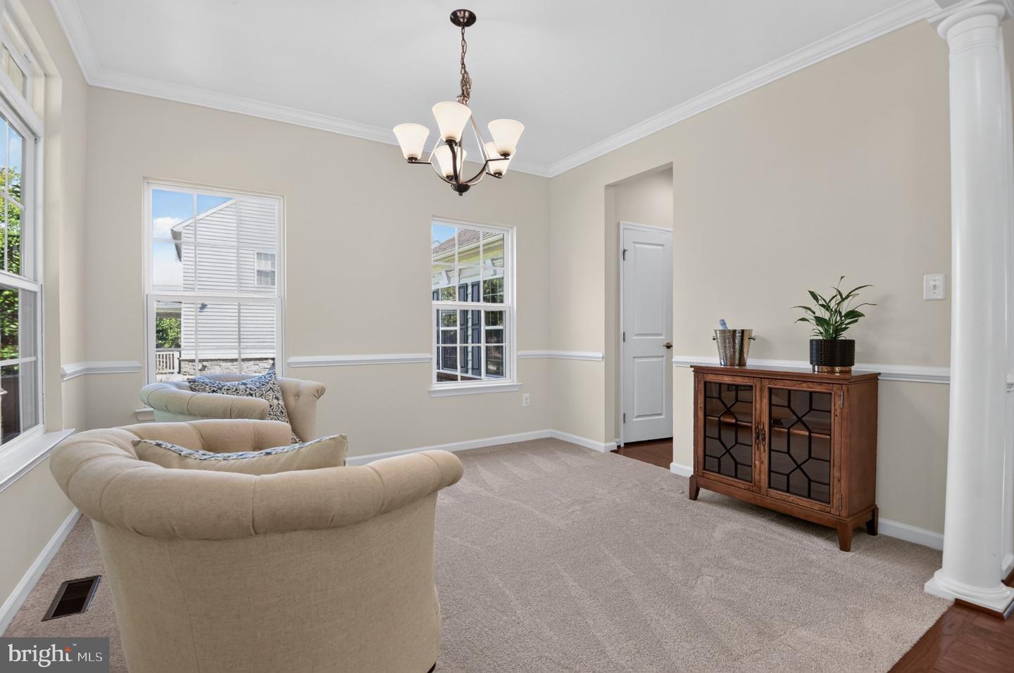 8 Wood Aster Ln Property Photo 9