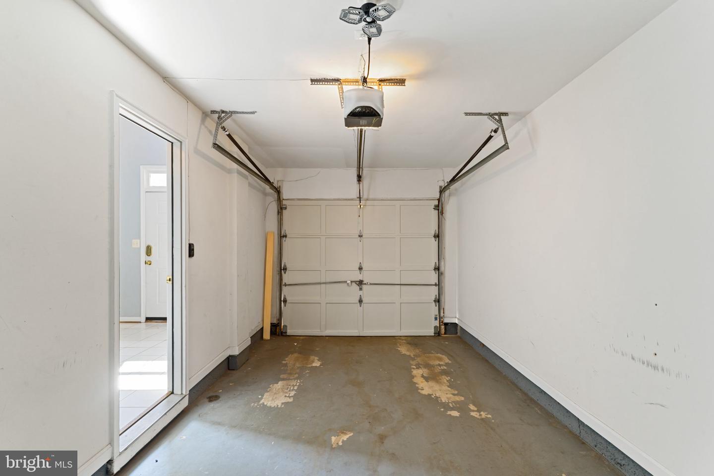 45554 Reading Ter Property Photo 3