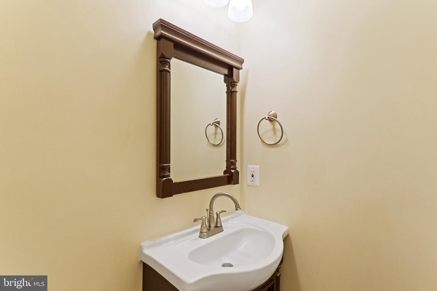 45554 Reading Ter Property Photo 9