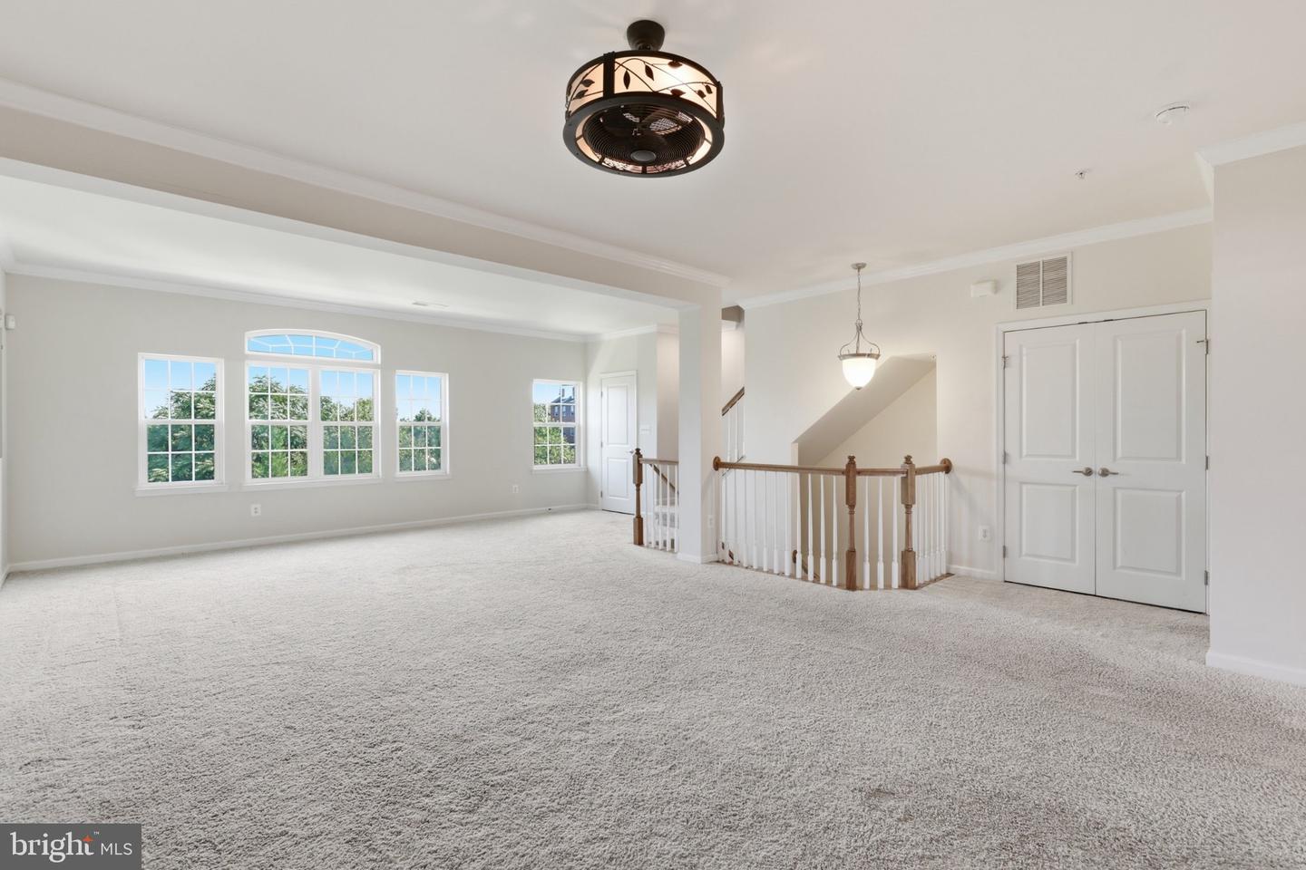 43860 Artsmith Ter Property Photo 8