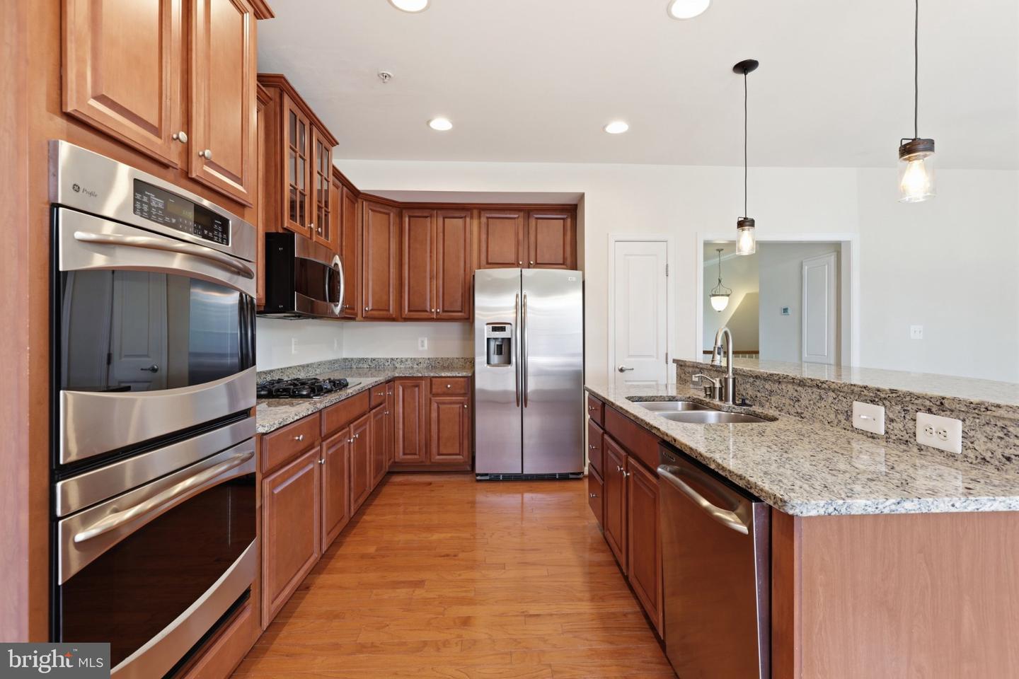 43860 Artsmith Ter Property Photo 13