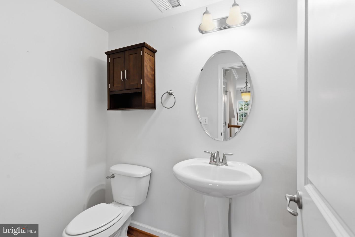43860 Artsmith Ter Property Photo 17