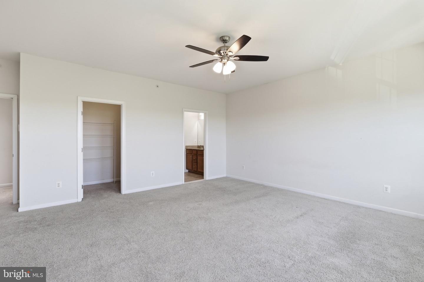 43860 Artsmith Ter Property Photo 21