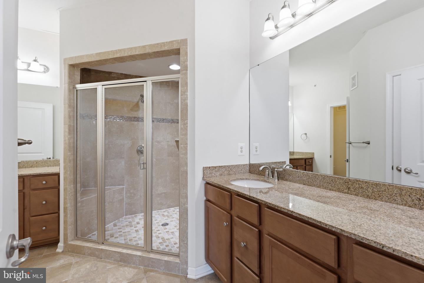 43860 Artsmith Ter Property Photo 23