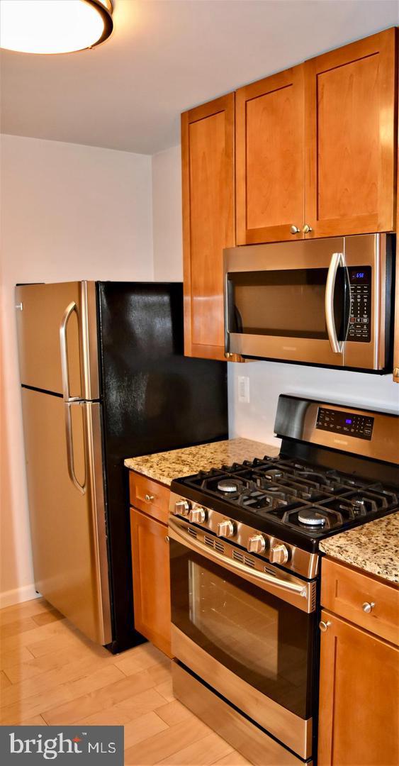 20965 Timber Ridge Ter #204 Property Photo 6
