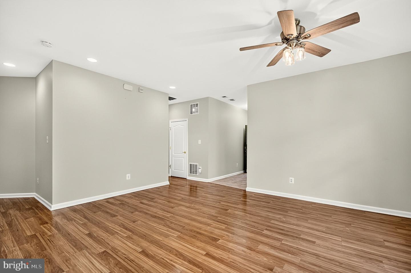 20647 Casablanca Dr Property Photo 15