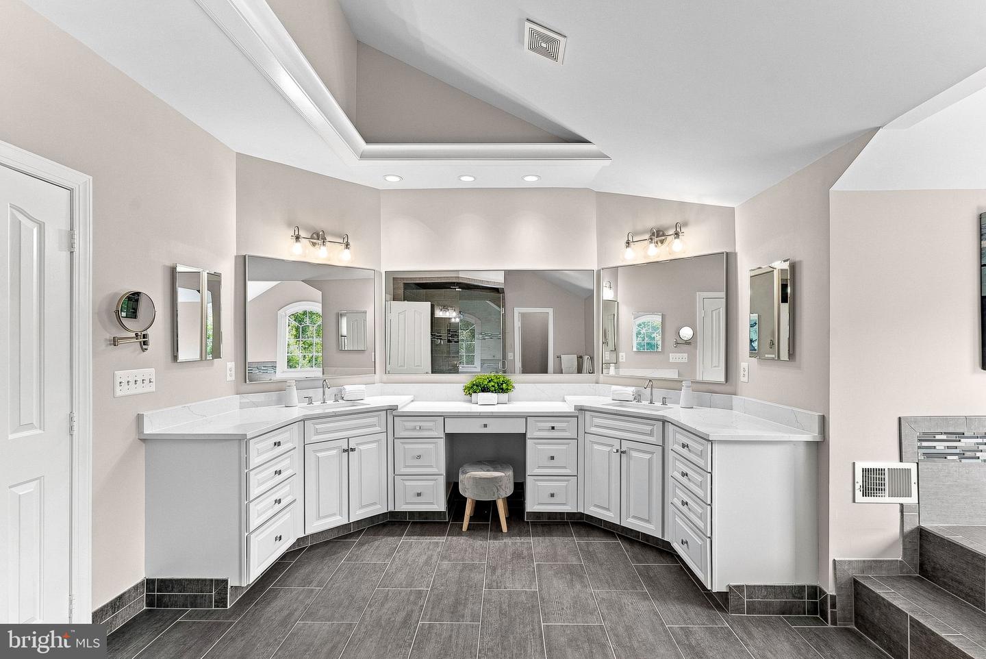 42618 Trappe Rock Ct Property Photo 48