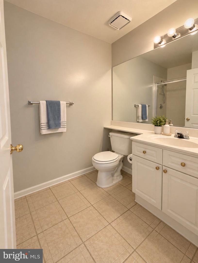 45091 Brae Ter #103 Property Photo 15