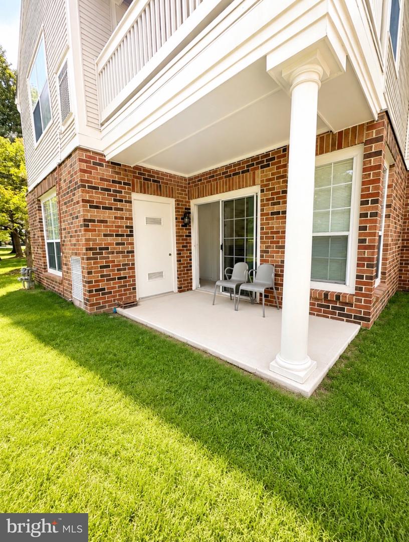 45091 Brae Ter #103 Property Photo 16