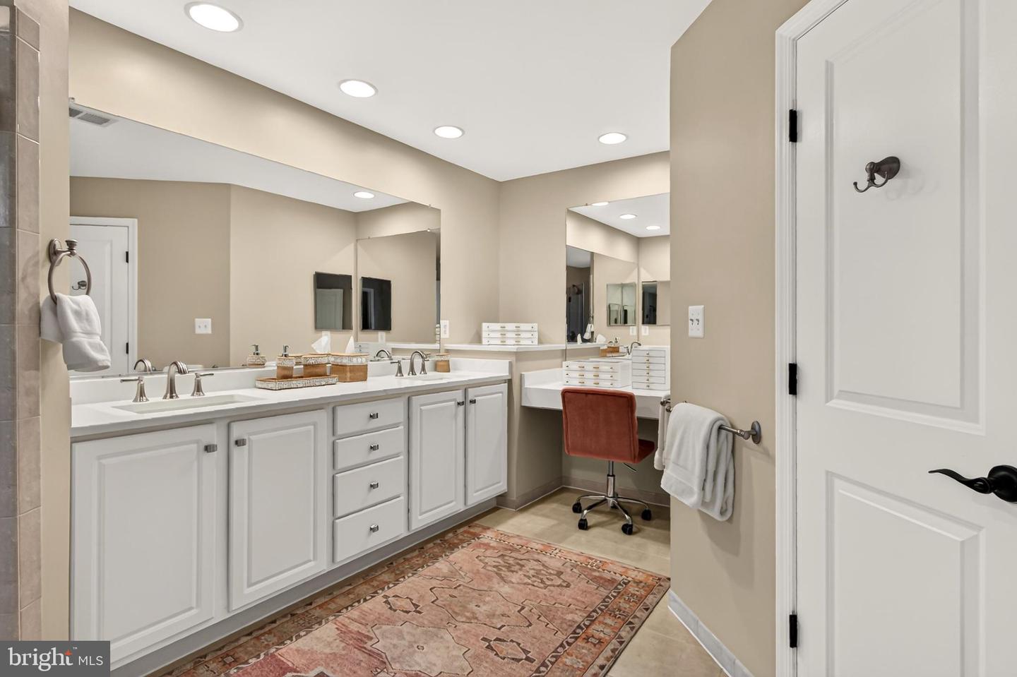 42746 Explorer Dr Property Photo 27