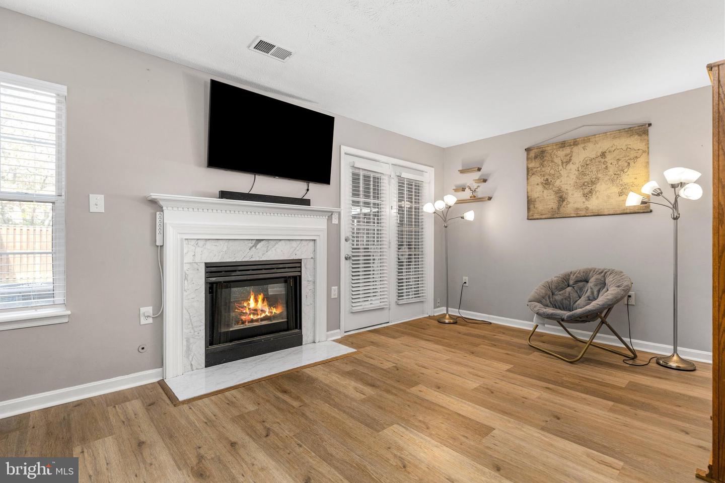 420 Nikki Se Property Photo 4