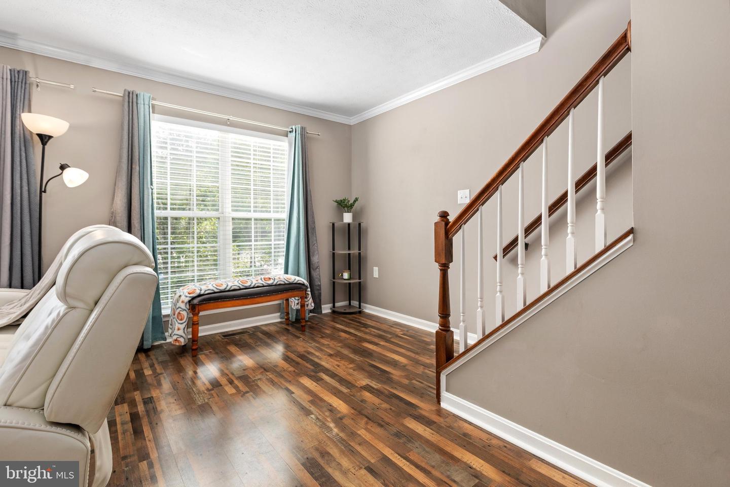 420 Nikki Se Property Photo 7