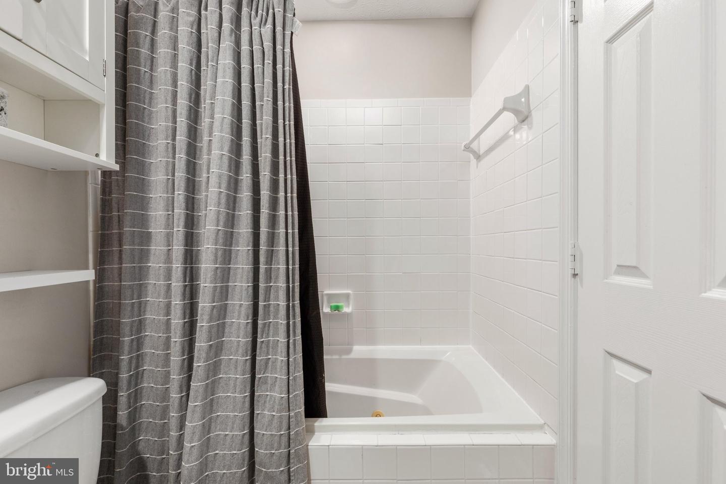 420 Nikki Se Property Photo 20