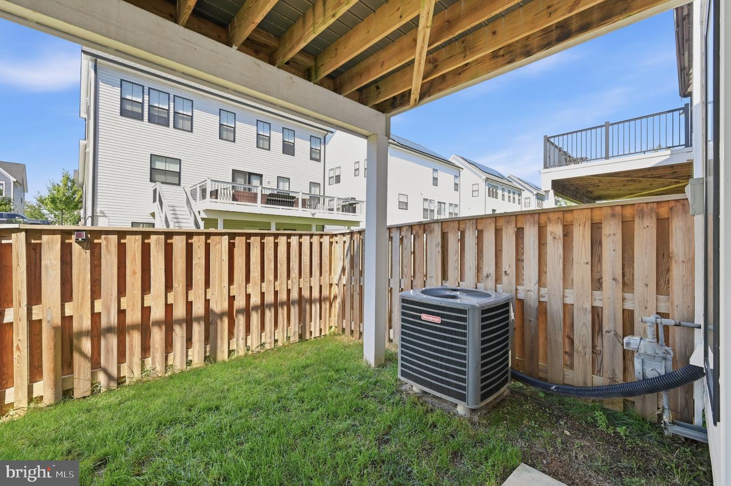 25433 Hartland Orchard Ter Property Photo 71