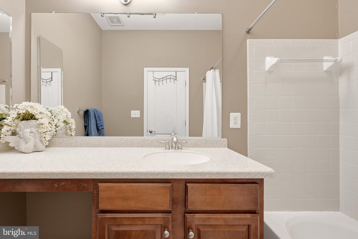 22017 Dilworth Sq Property Photo 33