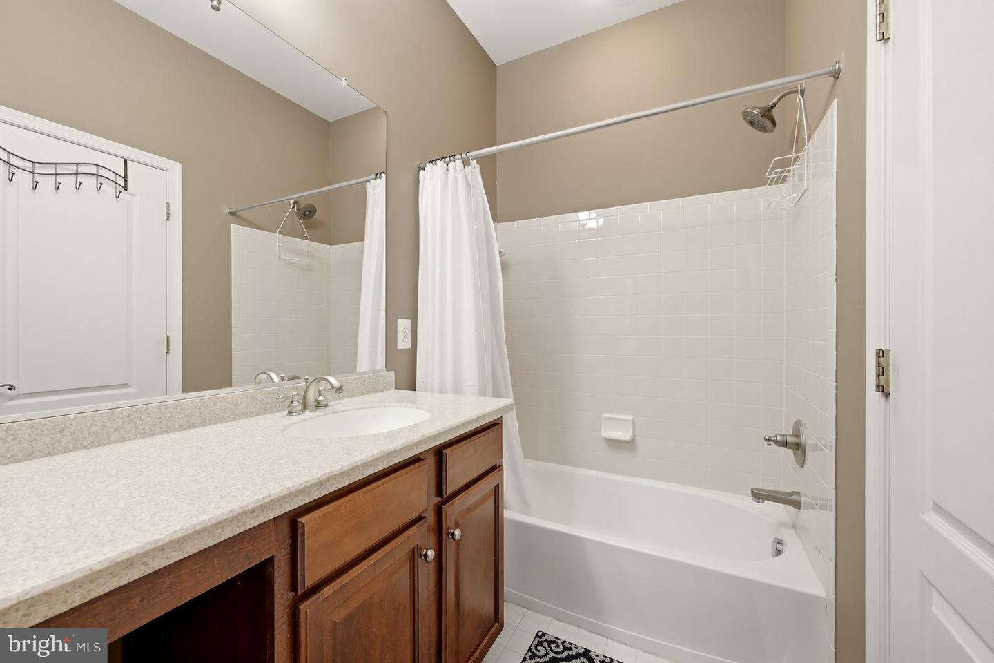 22017 Dilworth Sq Property Photo 34