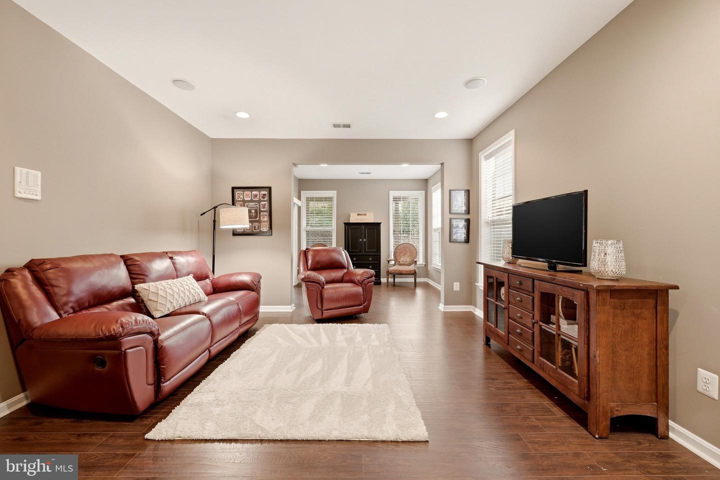 22017 Dilworth Sq Property Photo 36