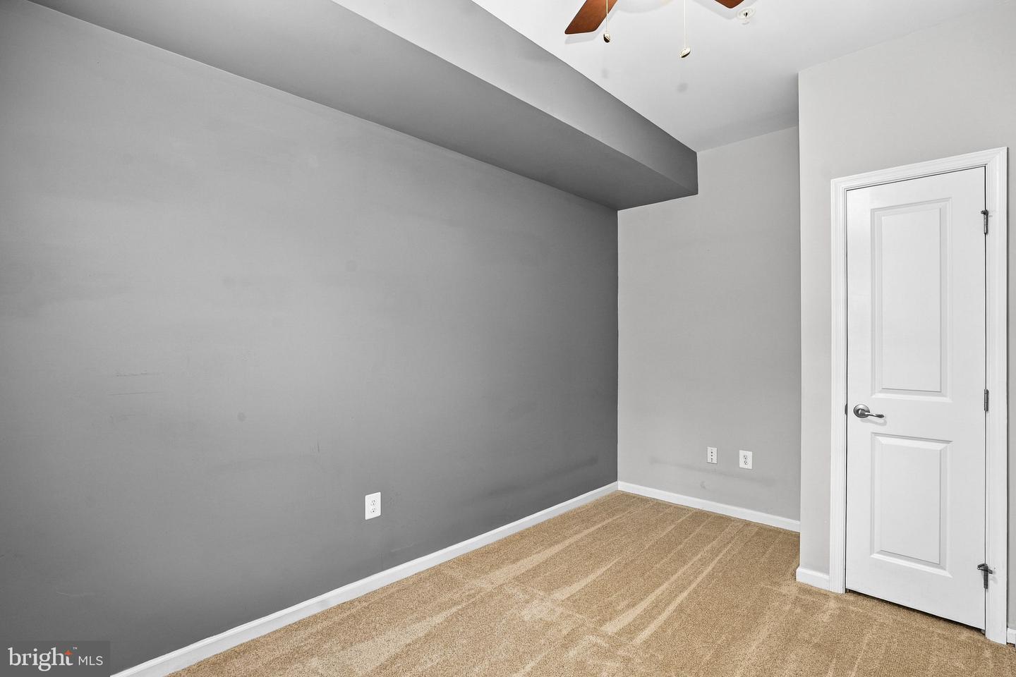 41746 Mcmonagle Sq Property Photo 5
