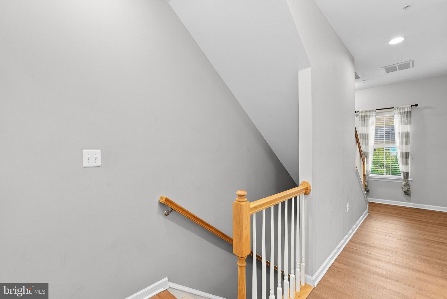 41746 Mcmonagle Sq Property Photo 27