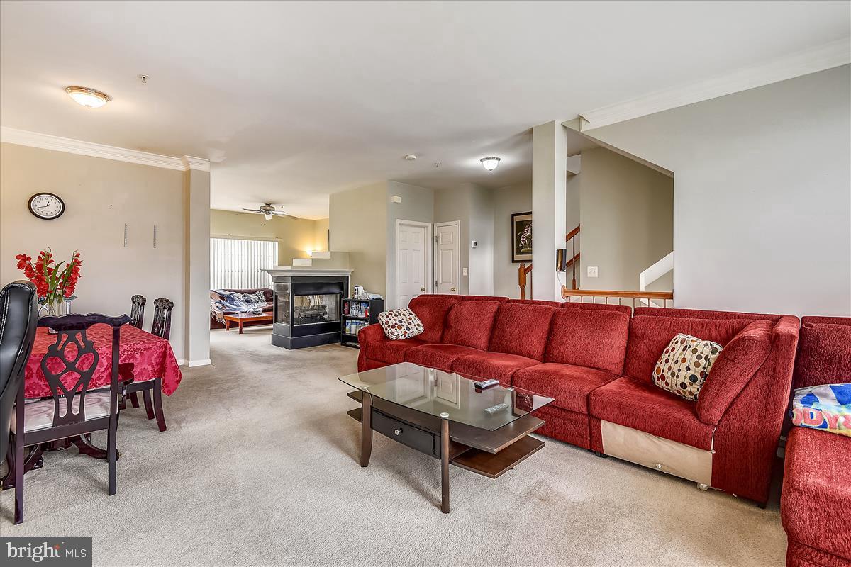 42223 Terrazzo Ter Property Photo 1