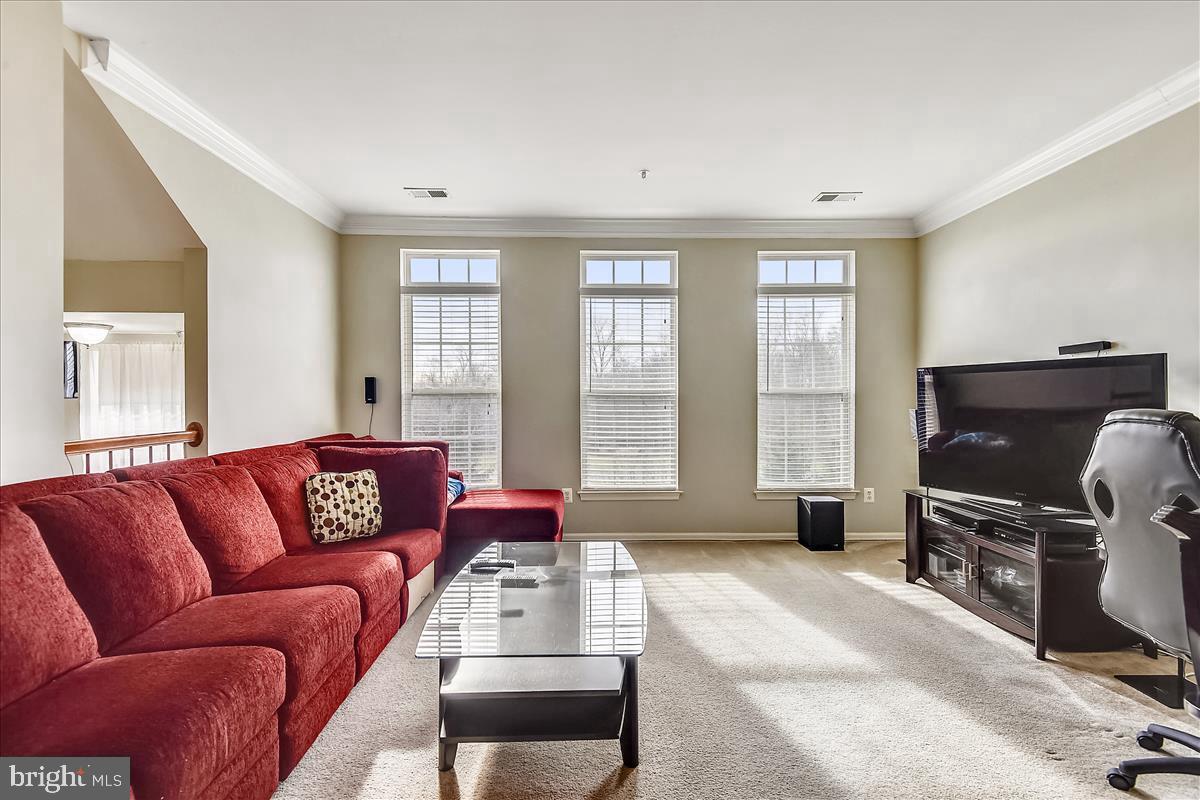 42223 Terrazzo Ter Property Photo 2